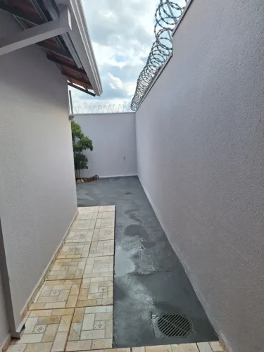 799485835110733