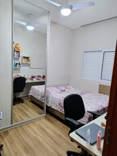 844461318836564