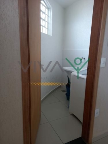 VV123017
