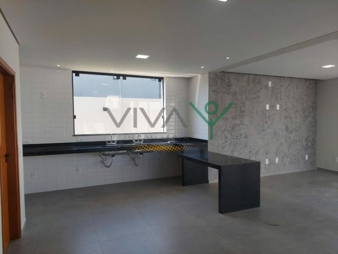 VV136008