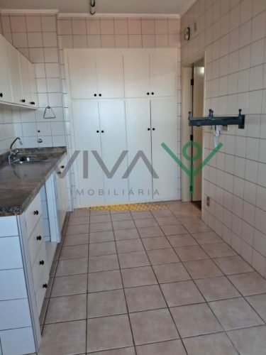 VV18004