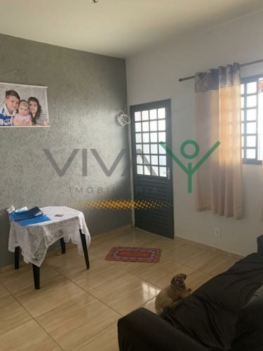 VV204001