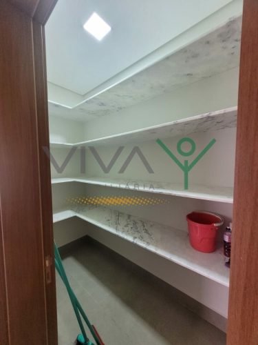 VV35028