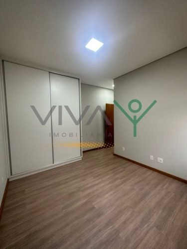 VV39015