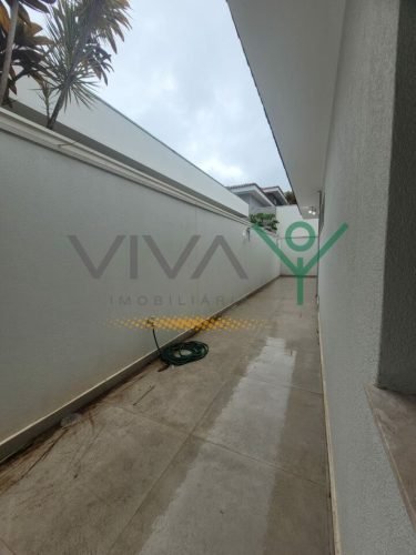VV42020